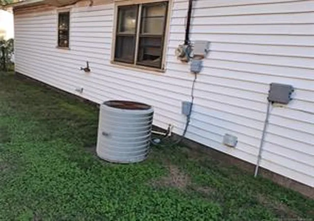 2nd image of 215 9th Se, Ardmore, OK 73401 | MLS# 2631813