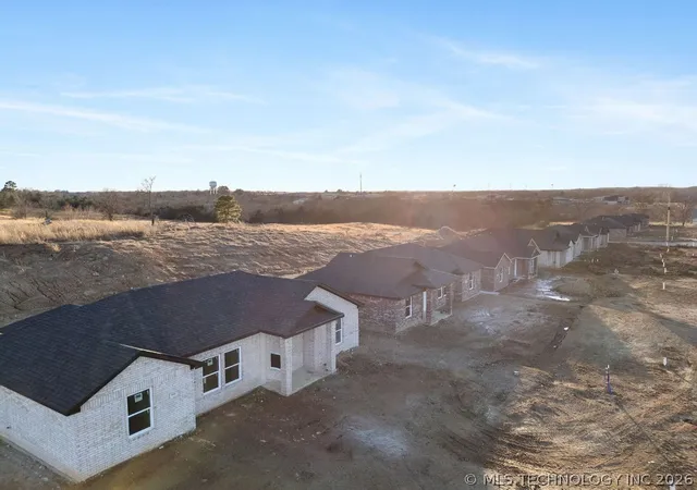 Photo 26 of Single family home for sale at 702 W 6th St, Atoka, OK 74525 | MLS# 2631830 | Listing updated on 2026-08-28