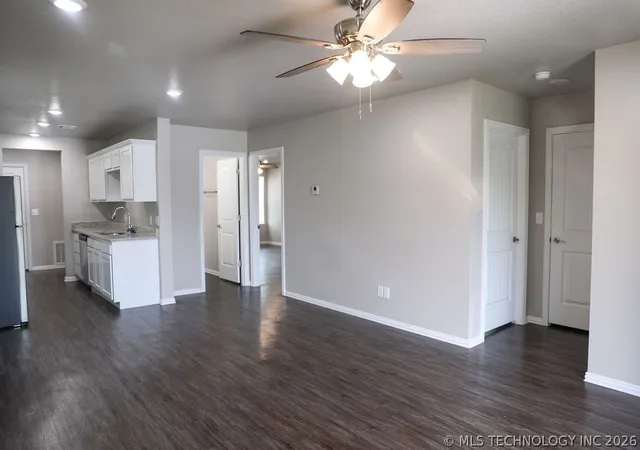 Photo 3 of Single family home for sale at 702 W 6th St, Atoka, OK 74525 | MLS# 2631830 | Listing updated on 2026-08-28