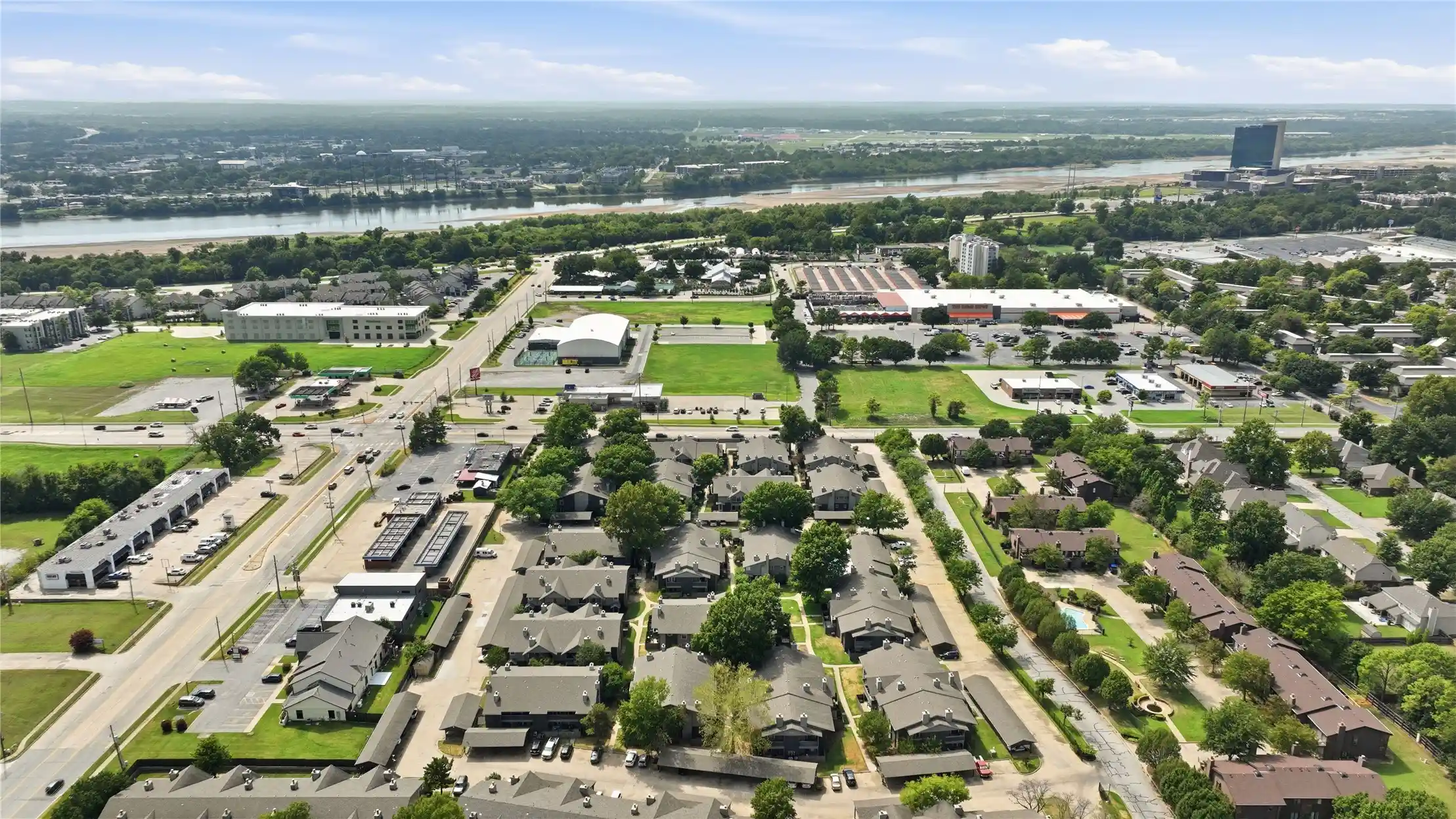 Listing Photo 2 - Condo for sale in 9015 S Delaware Ave located at 9015 S Delaware Ave, Tulsa, OK 74137 - Unit #303