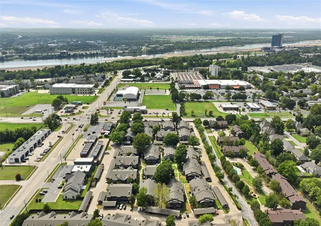 Photo 2 of Condo for sale at 9015 S Delaware Ave #303, Tulsa, OK 74137 | MLS# 2631756 | Listing updated on 2026-08-28