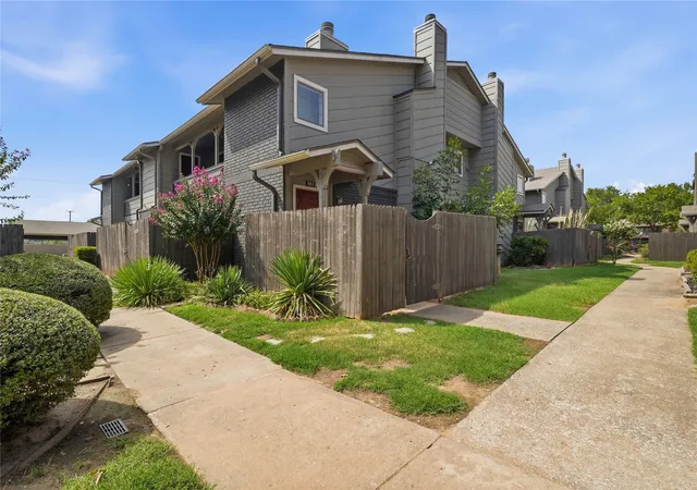 Photo 32 of Condo for sale at 9015 S Delaware Ave #303, Tulsa, OK 74137 | MLS# 2631756 | Listing updated on 2026-08-28