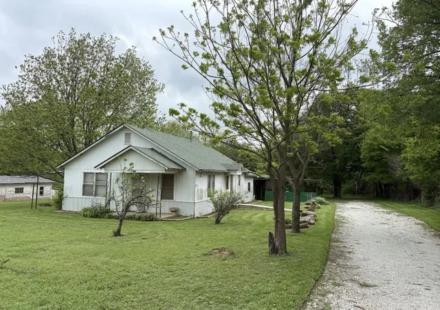1st image of 15879 County Road 3540, Ada, OK 74820 | MLS# 2627614