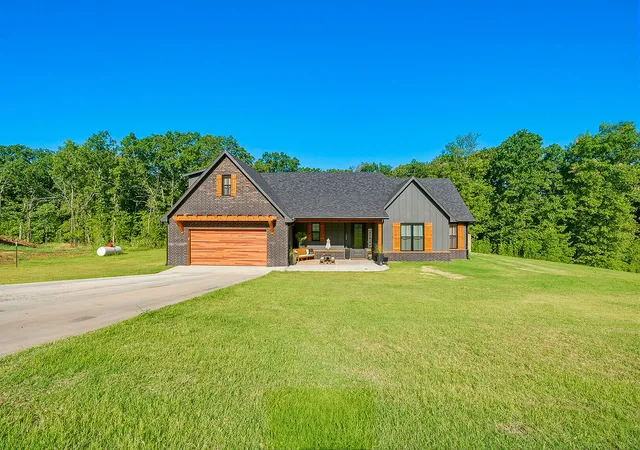 4th image of 1165 Green Turtle Circle, Ada, OK 74820 | MLS# 2631310