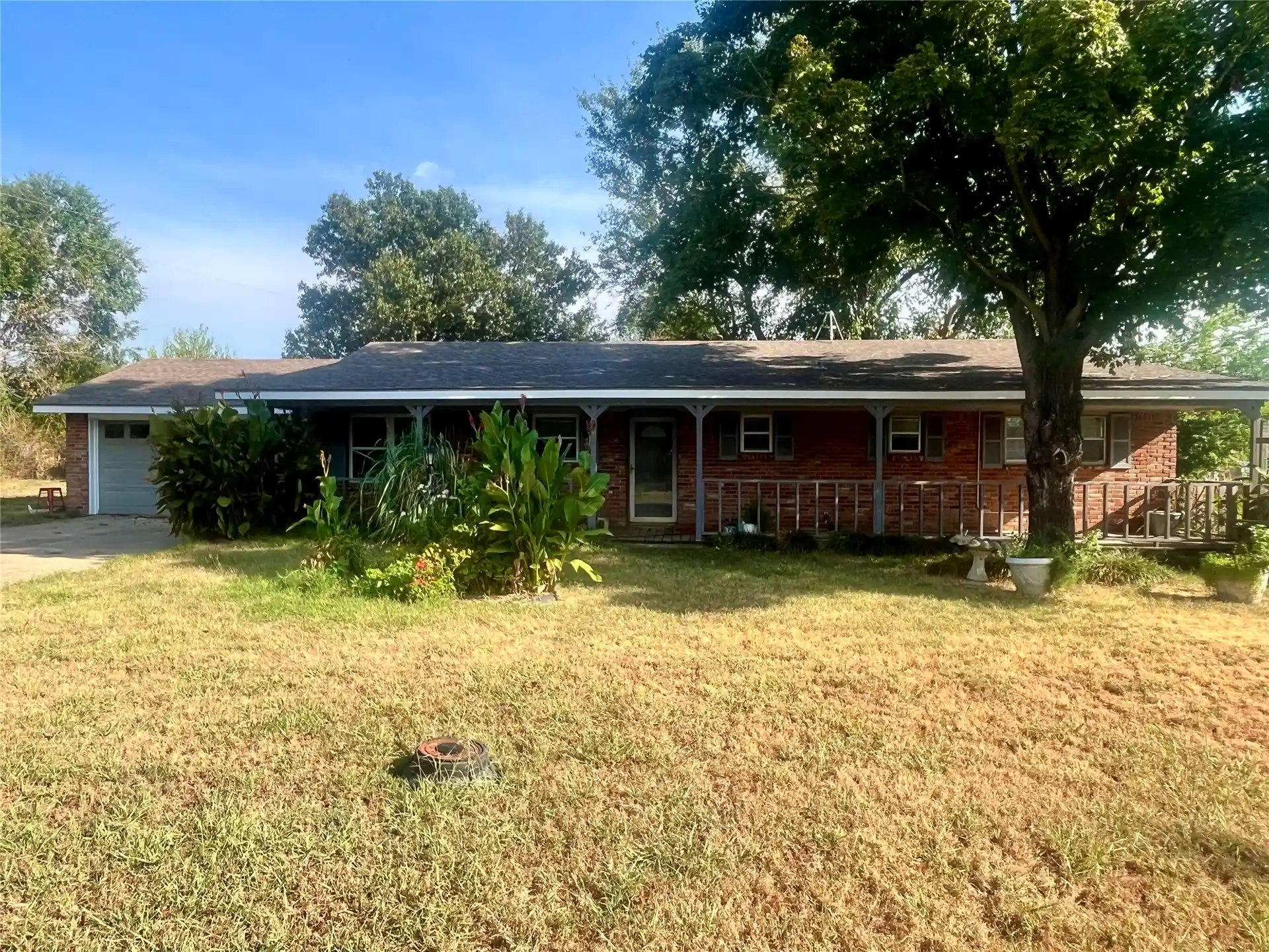 Single family home for sale at 11131 Ew 215th Rd, Nowata, OK 74048 | MLS# 2632007