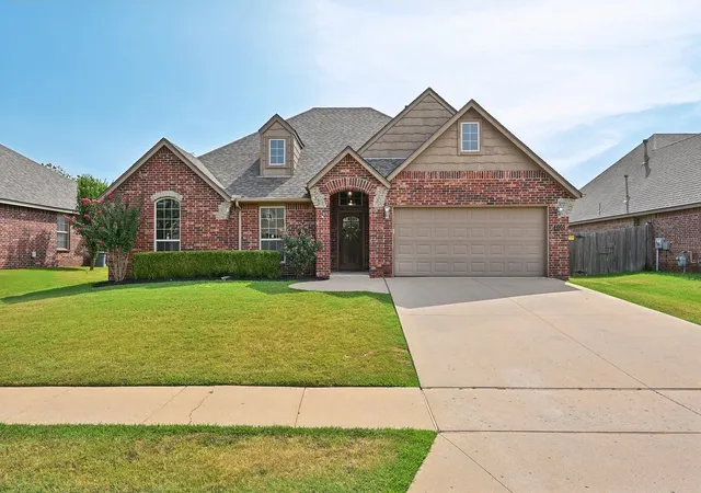 Photo 1 of Sale Pending at 4665 S 202nd Eastavenue, Broken Arrow, OK 74014 | MLS# 2631332 | Listing updated on 2026-09-01