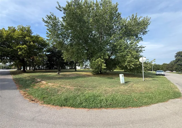 Photo 2 of Sale Pending at 302 N S Ave N, Cleveland, OK 74020 | MLS# 2632056 | Listing updated on 2026-09-24