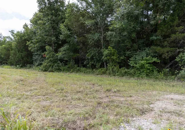 Photo 3 of Land for sale at 3 E 1180 Rd, Okemah, OK 74859 | MLS# 2632067 | Listing updated on 2026-08-28