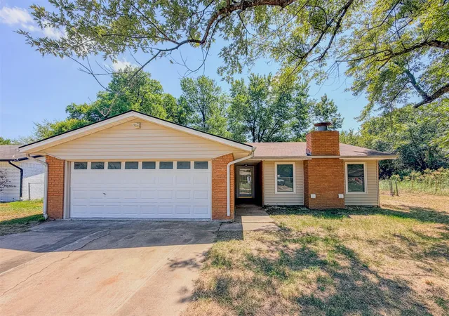 Photo 1 of Single family home for sale at 1819 Quail Run, Muskogee, OK 74403 | MLS# 2632106 | Listing updated on 2026-09-01