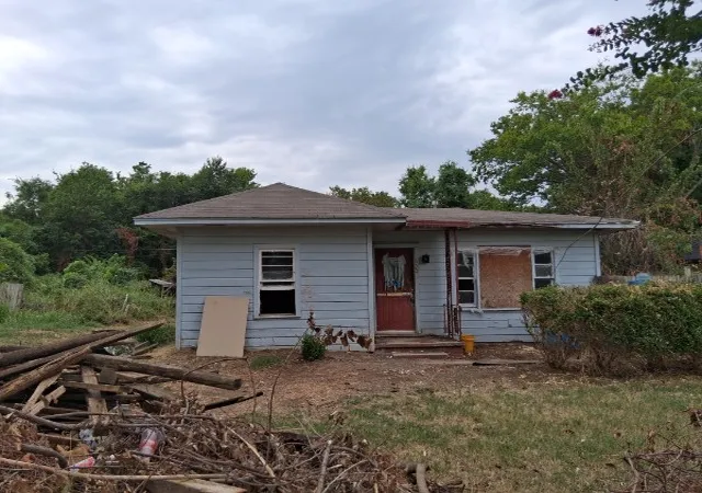 Photo 1 of Single family home for sale at 653 N 12th Street, Muskogee, OK 74401 | MLS# 2632287 | Listing updated on 2026-09-01