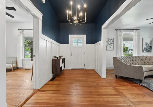 Photo 3 of Single family home for sale at 8 W 5th Street, Bixby, OK 74008 | MLS# 2631921 | Listing updated on 2026-09-01