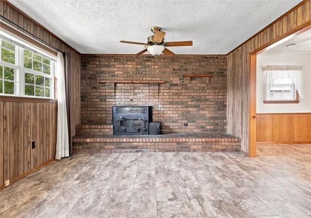 Photo 3 of Single family home for sale at 411 W Odle St, Salina, OK 74365 | MLS# 2632270 | Listing updated on 2026-09-19