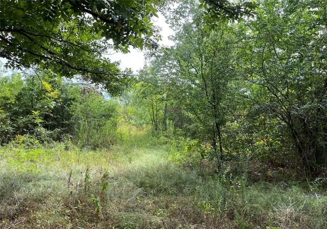 Photo 4 of Single family home for sale at 18606 Lock And Dam Rd, Spiro, OK 74959 | MLS# 2632328 | Listing updated on 2026-09-15