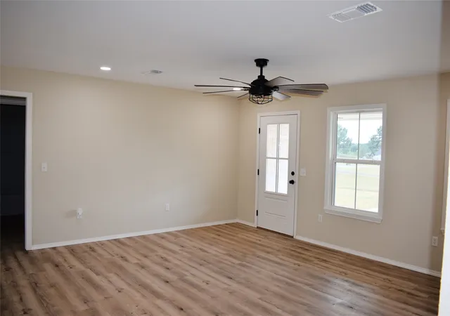 Photo 4 of Single family home for sale at 2915 E 2090 Road #LOT 1, Hugo, OK 74743 | MLS# 2631974 | Listing updated on 2026-09-01