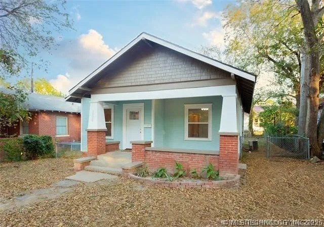 Photo 2 of Single family home for sale at 1020 South 6th, Mc Alester, OK 74501 | MLS# 2632384 | Listing updated on 2026-09-01