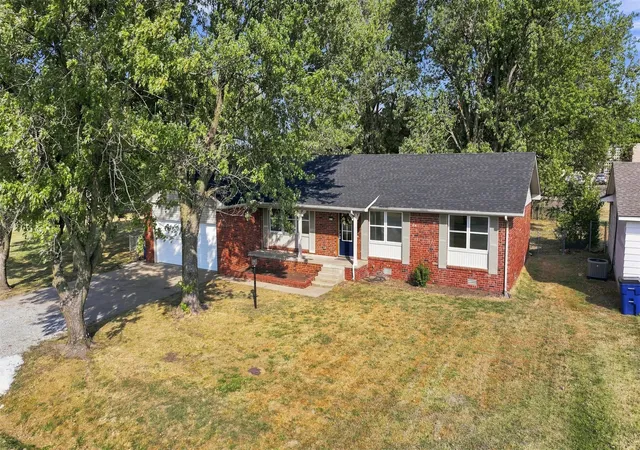 Photo 1 of Sale Pending at 808 N Brown, Vinita, OK 74301 | MLS# 2632593 | Listing updated on 2026-10-07