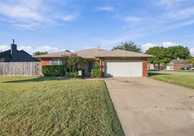 Single family home for sale at 8710 N 124th Eastavenue, Owasso, OK 74055 | MLS# 2631509