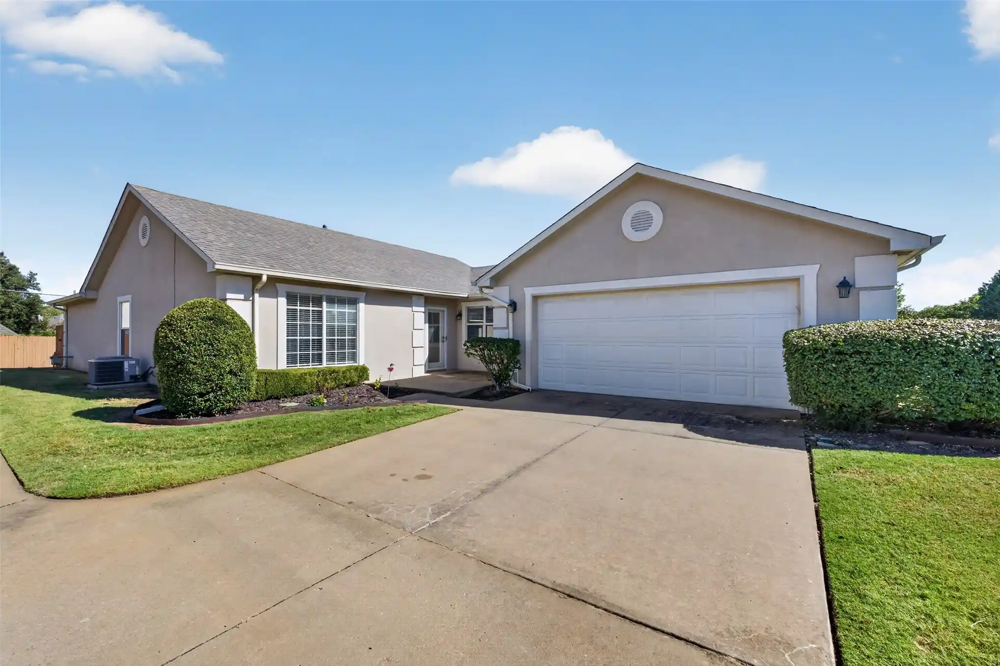Single family home for sale at 8311 S 84th Eastplace, Tulsa, OK 74133 | MLS# 2632995