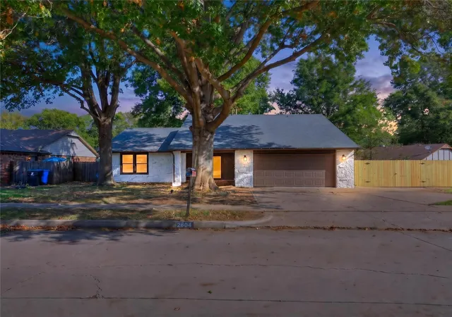 Photo 3 of Single family home for sale at 2604 E Reno St S, Broken Arrow, OK 74014 | MLS# 2633303 | Listing updated on 2026-10-02