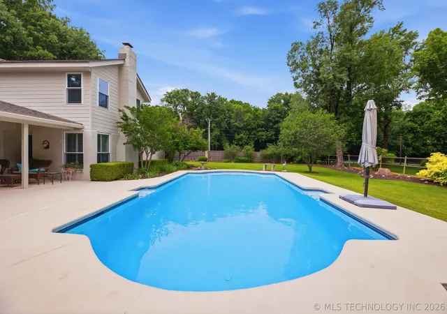 Photo 2 of Sale Pending at 11030 S Quebec Pl, Tulsa, OK 74137 | MLS# 2632403 | Listing updated on 2026-09-27