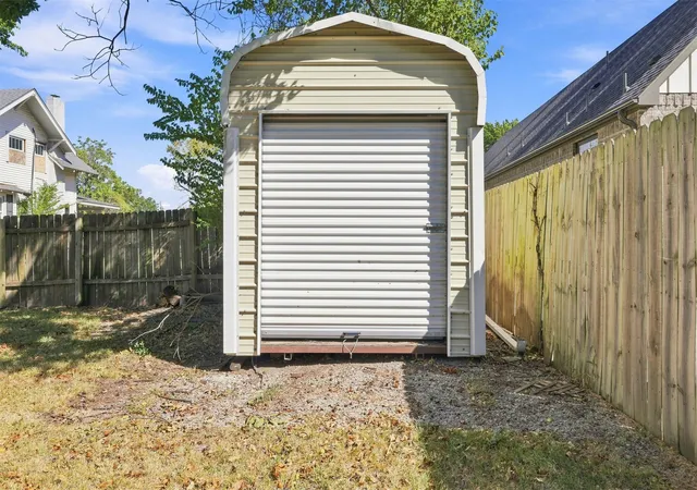 Photo 23 of Single family home for sale at 207 N Date Ave, Broken Arrow, OK 74012 | MLS# 2633691 | Listing updated on 2026-10-08