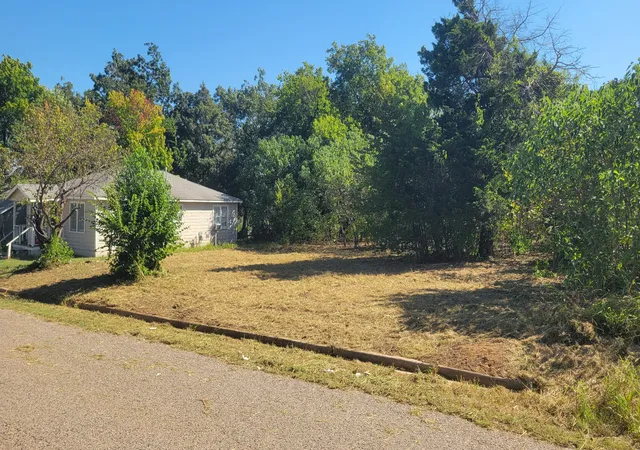 Photo 1 of Land for sale at 512 N State St, Konawa, OK 74849 | MLS# 2633697 | Listing updated on 2026-09-16