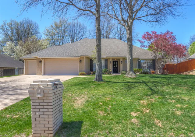 Photo 2 of Sale Pending at 11122 S Joplin Ave, Tulsa, OK 74137 | MLS# 2633760 | Listing updated on 2026-10-06