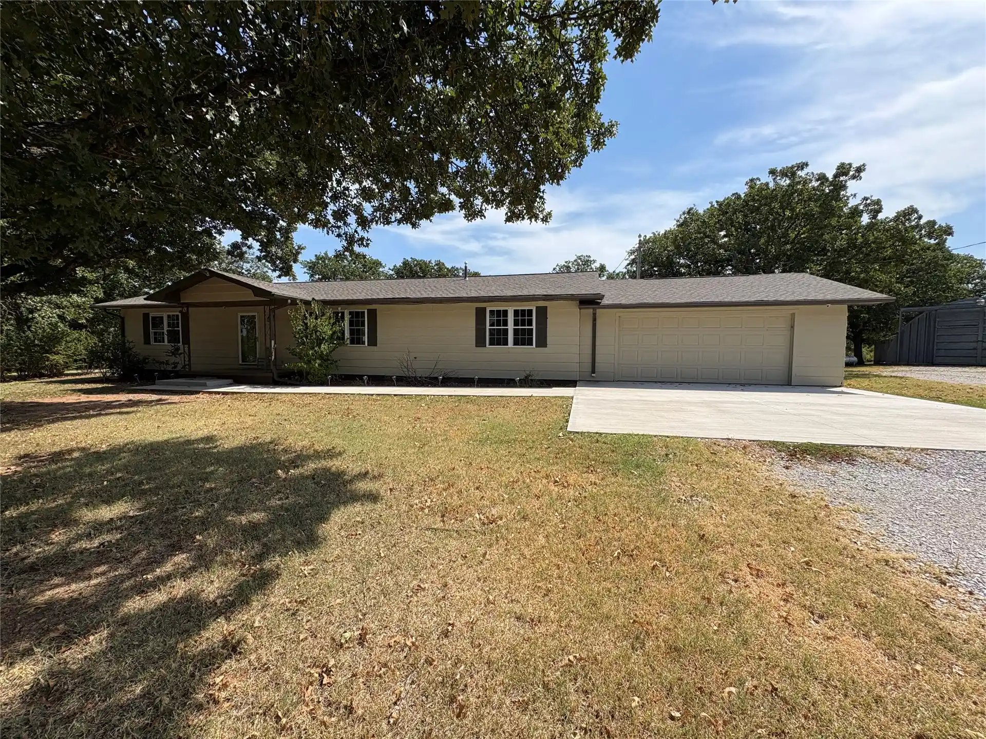 Single family home for sale at 44660 State Hwy 29, Wynnewood, OK 73098 | MLS# 2633404