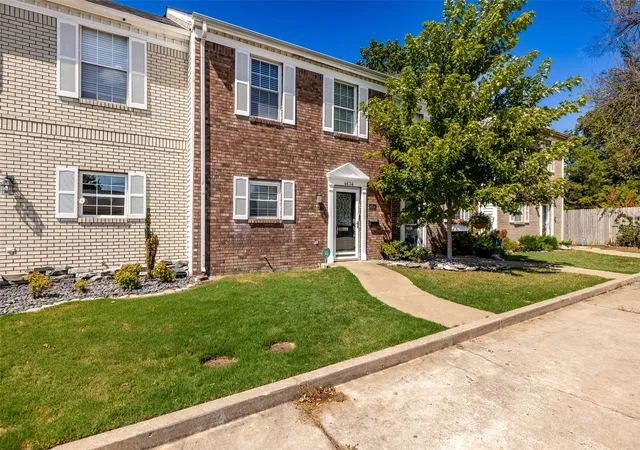 Photo 3 of Sale Pending at 4634 S Gary Pl, Tulsa, OK 74105 | MLS# 2633720 | Listing updated on 2026-09-22