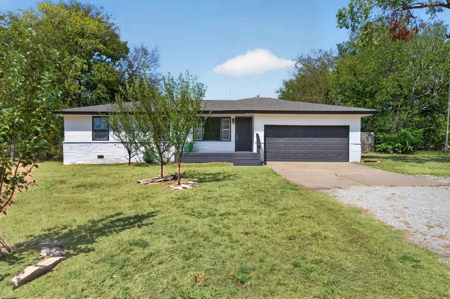 Photo 1 of Sale Pending at 4012 Woodville Rd, Bartlesville, OK 74006 | MLS# 2633715 | Listing updated on 2026-10-24