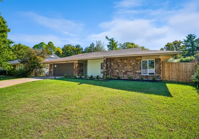 Photo 2 of Single family home for sale at 2992 E 77th Street, Tulsa, OK 74136 | MLS# 2633885 | Listing updated on 2026-10-08
