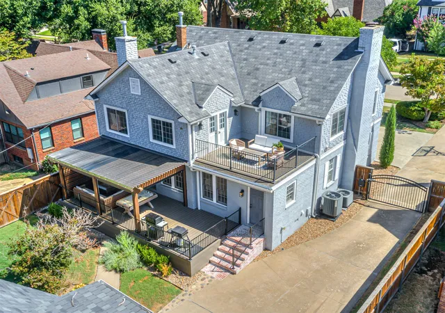 Photo 2 of Sale Pending at 1934 S Evanston Ave, Tulsa, OK 74104 | MLS# 2632723 | Listing updated on 2026-09-19