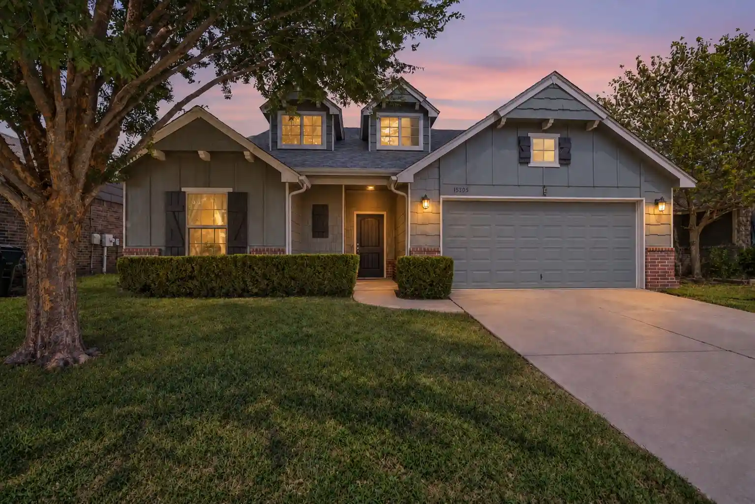 Photo 1 of Sale Pending at 15305 E 110th Place, Owasso, OK 74055 | MLS# 2634058 | Listing updated on 2026-10-13