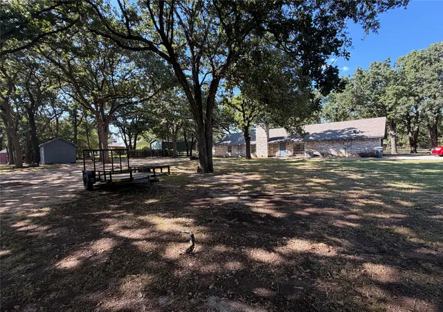 Photo 19 of Sale Pending at 8 Town And Country Cir, Ardmore, OK 73401 | MLS# 2633998 | Listing updated on 2026-10-06