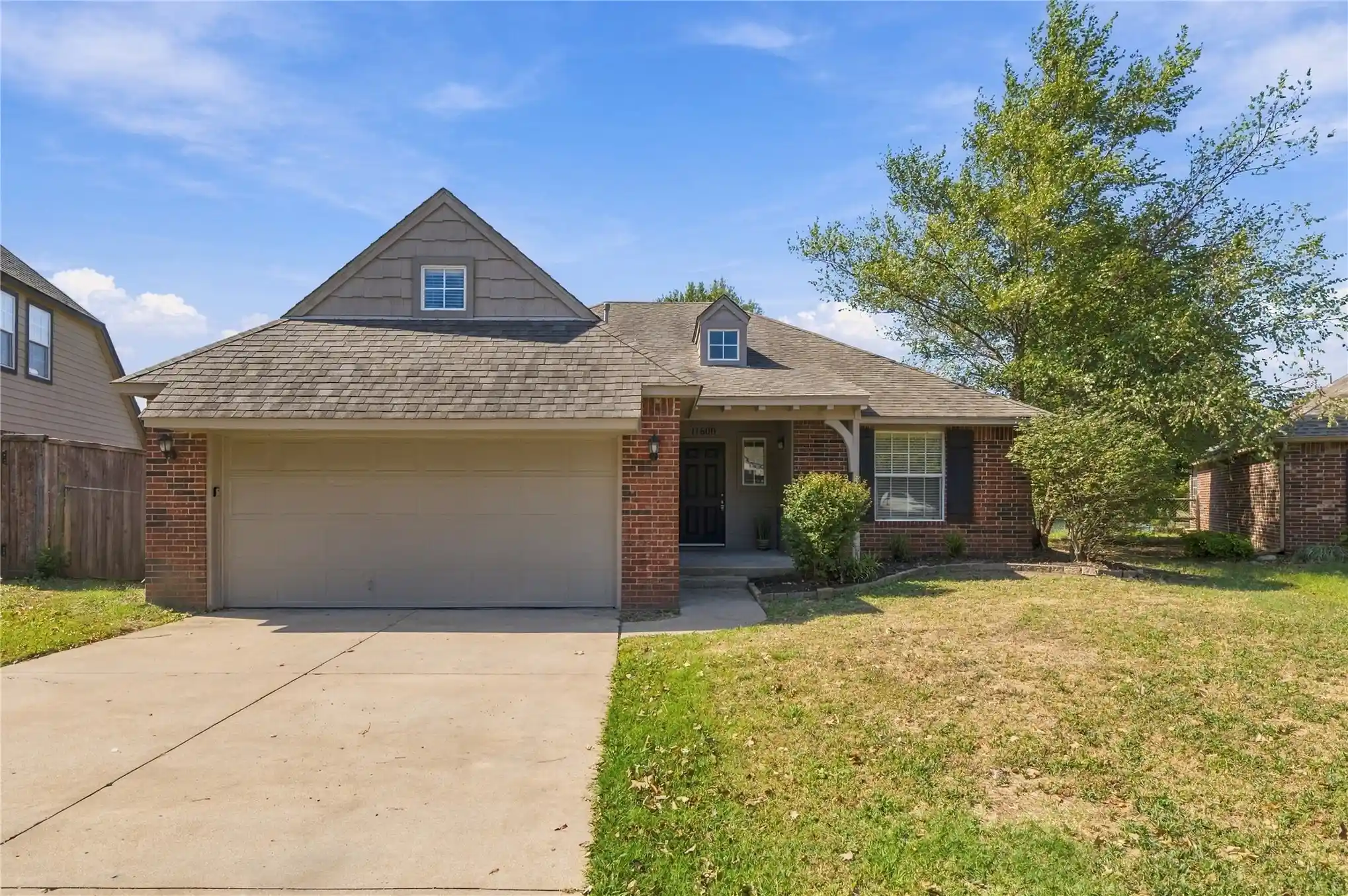 Photo 1 of Single family home for sale at 11600 E 104th Street N, Owasso, OK 74055 | MLS# 2633896 | Listing updated on 2026-10-23