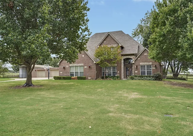 Photo 1 of Single family home for sale at 8320 S 257th East Ave, Broken Arrow, OK 74014 | MLS# 2634233 | Listing updated on 2026-10-12