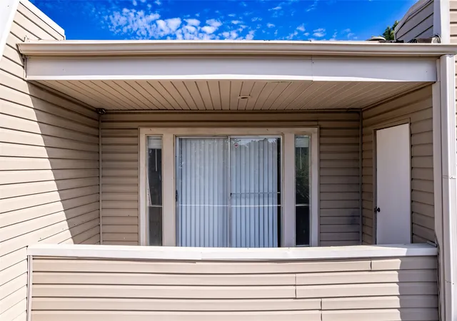 Listing Photo 4 - Condo for sale in building located at 7451 S Yale Ave, Tulsa, OK 74136 - Unit #230