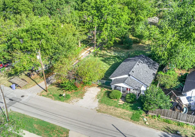 Photo 2 of Single family home for sale at 508 W Greeley St, Broken Arrow, OK 74012 | MLS# 2634039 | Listing updated on 2026-09-17