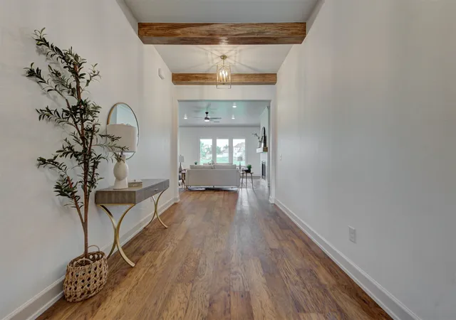 Photo 3 of Single family home for sale at 1800 N 72nd Street, Broken Arrow, OK 74014 | MLS# 2633891 | Listing updated on 2026-09-17