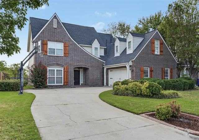 Photo 2 of Single family home for sale at 8511 S 100th Place E, Tulsa, OK 74133 | MLS# 2634308 | Listing updated on 2026-10-12