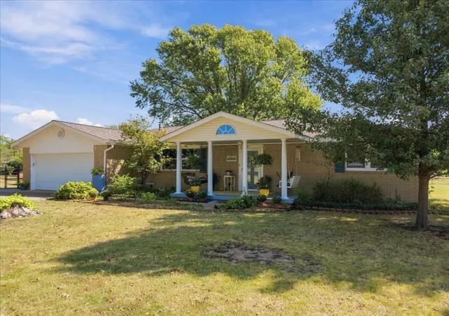 Photo 3 of Single family home for sale at 32755 S Highland Dr, Inola, OK 74036 | MLS# 2633909 | Listing updated on 2026-10-05