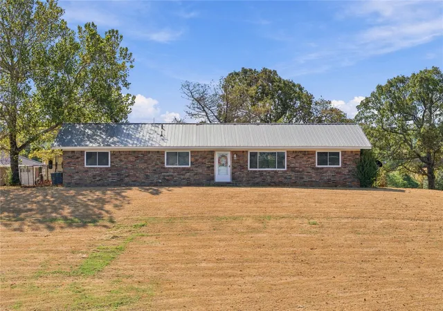 Photo 3 of Single family home for sale at 30244 S Highway 71, Quinton, OK 74561 | MLS# 2634339 | Listing updated on 2026-09-18