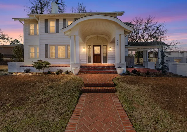 Photo 1 of Single family home for sale at 415 Sunset Dr, Ardmore, OK 73401 | MLS# 2634307 | Listing updated on 2026-09-21