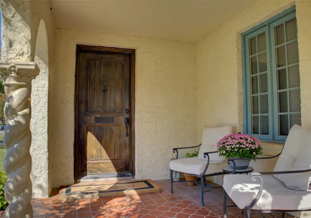 Photo 2 of Sale Pending at 2217 S Troost Ave, Tulsa, OK 74114 | MLS# 2634014 | Listing updated on 2026-09-22