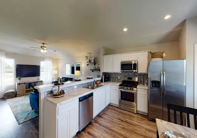 Photo 4 of Sale Pending at 29027 E 80th Place S, Broken Arrow, OK 74014 | MLS# 2634382 | Listing updated on 2026-10-01