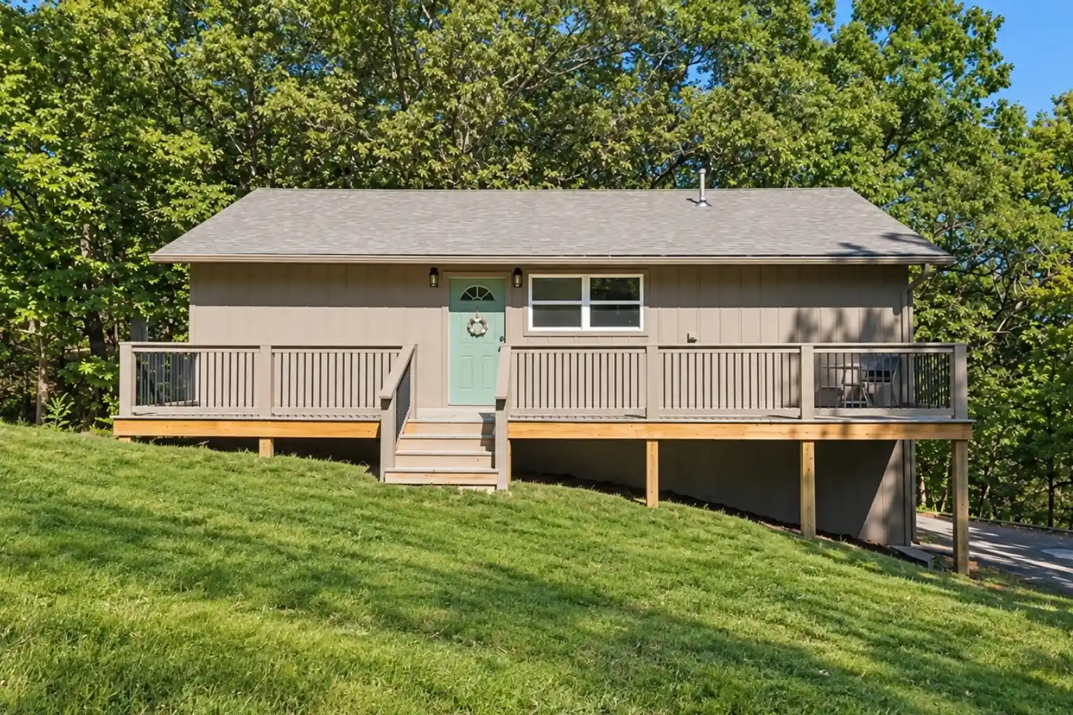 Single family home for sale at 10113 Flint Ridge Dr, Kansas, OK 74347 | MLS# 2634316