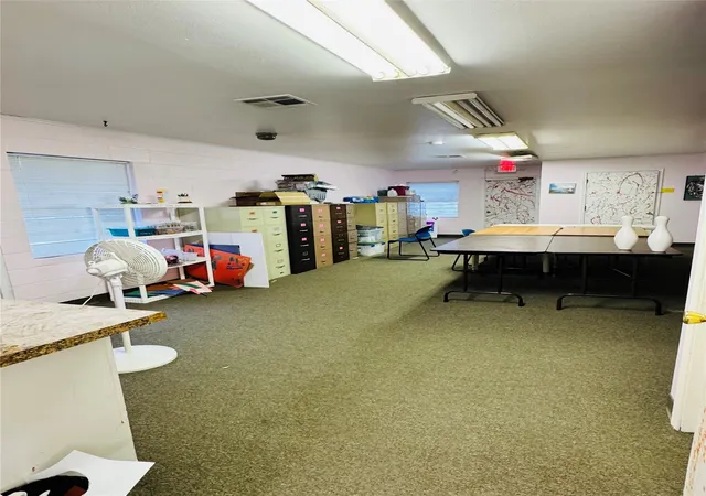 Photo 2 of Single family home for sale at 811 Grand Ave E, Ponca City, OK 74601 | MLS# 2634485 | Listing updated on 2026-09-19
