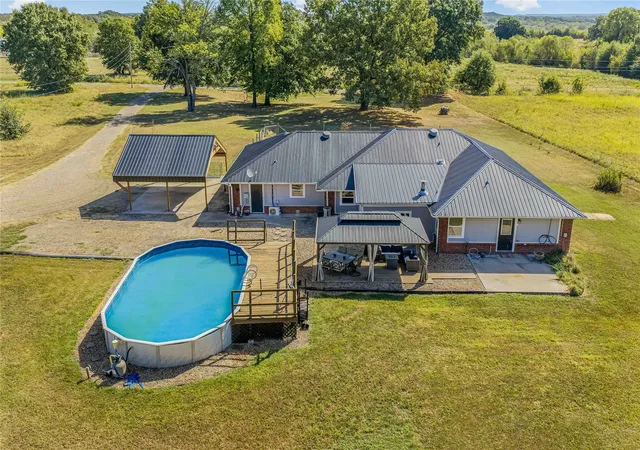 Photo 1 of Single family home for sale at 18747 Cowshed Xing, Spiro, OK 74959 | MLS# 2634416 | Listing updated on 2026-09-19