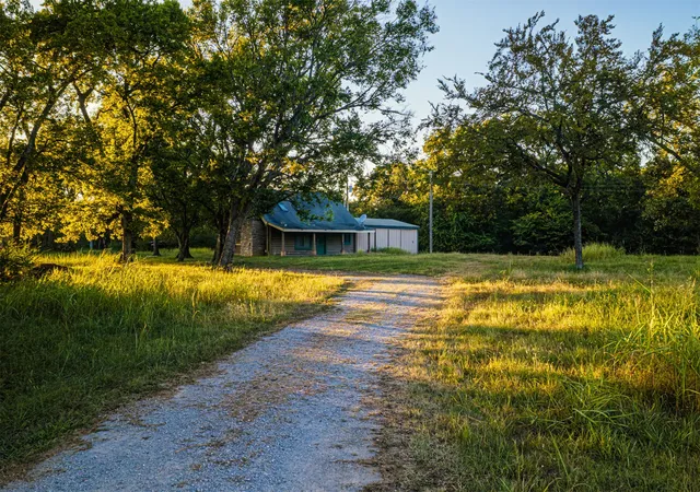 Photo 2 of Single family home for sale at 3201 N 214th Street W, Haskell, OK 74436 | MLS# 2634487 | Listing updated on 2026-10-07