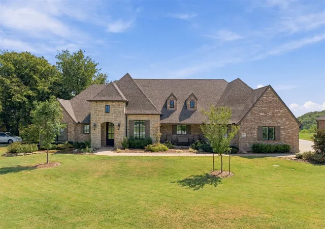 Photo 1 of Sale Pending at 6985 N 198th Eastavenue, Owasso, OK 74055 | MLS# 2634371 | Listing updated on 2026-09-23